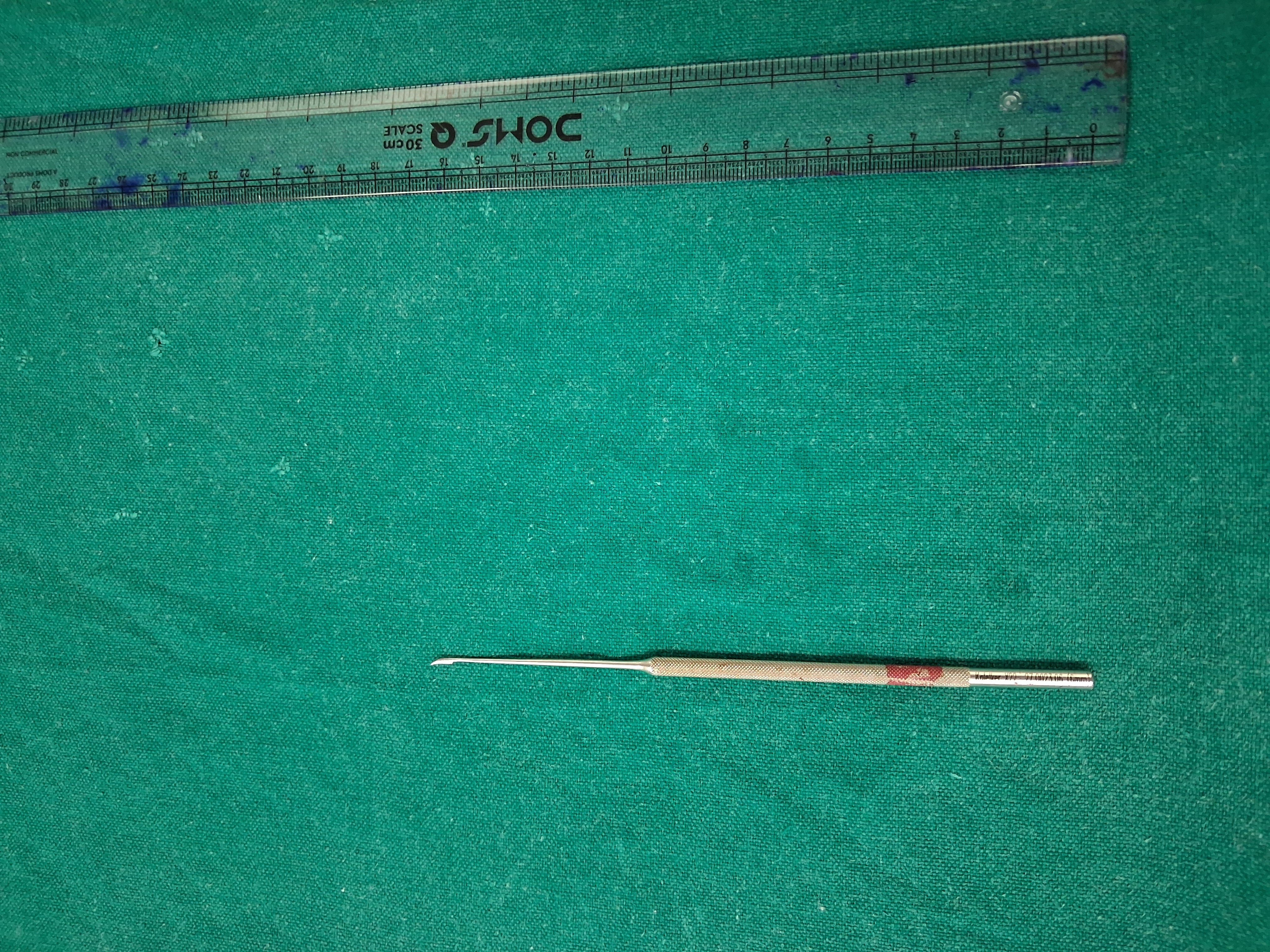 Micro Ear Sickle Knife